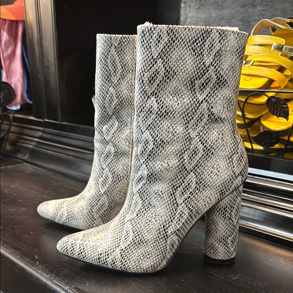 Fashion Nova White & Gray Snake-Print Heeled Ankle Boots